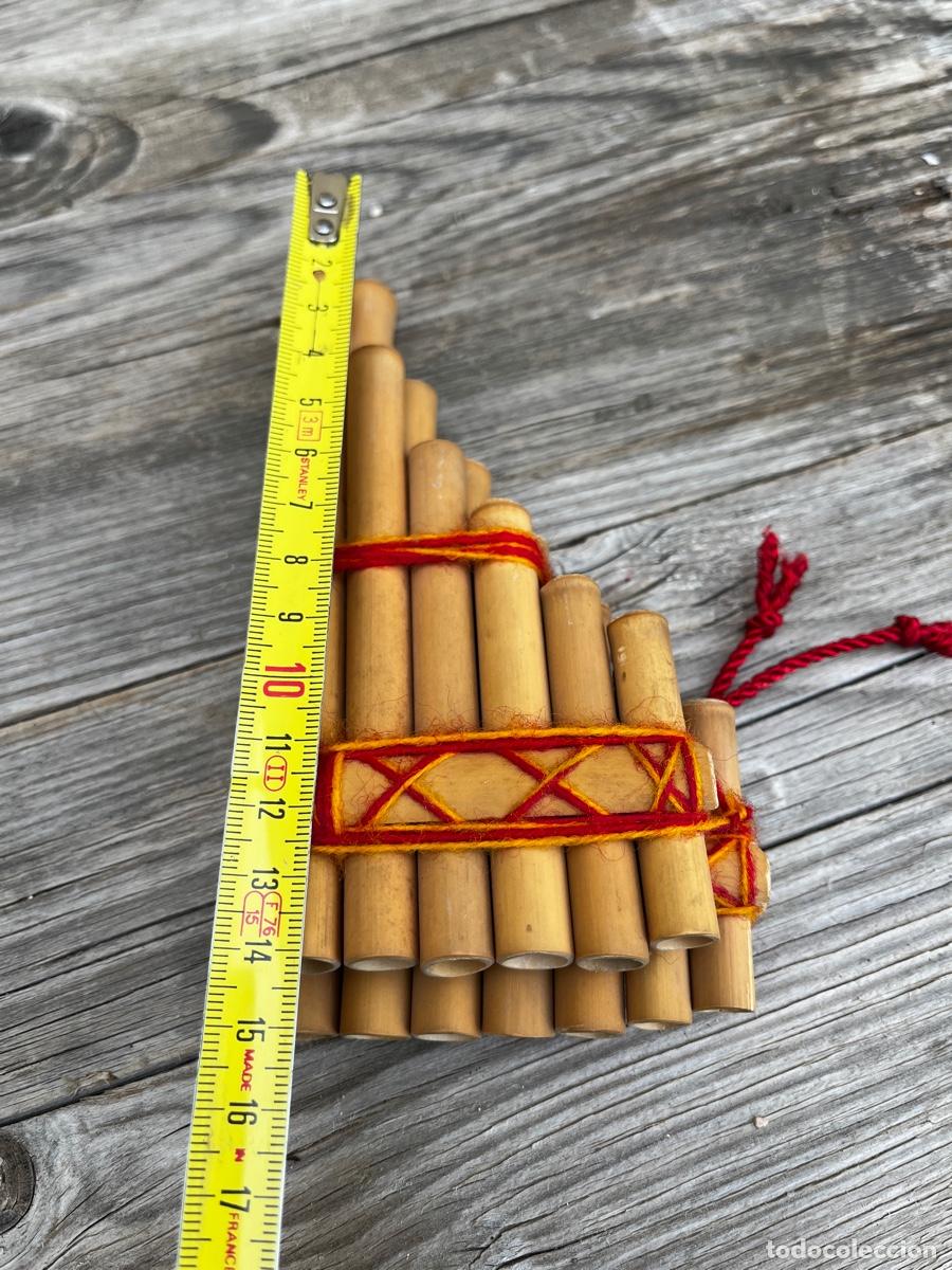 Instrumentos musicales: Flauta de madera de bonitas formas - Foto 4