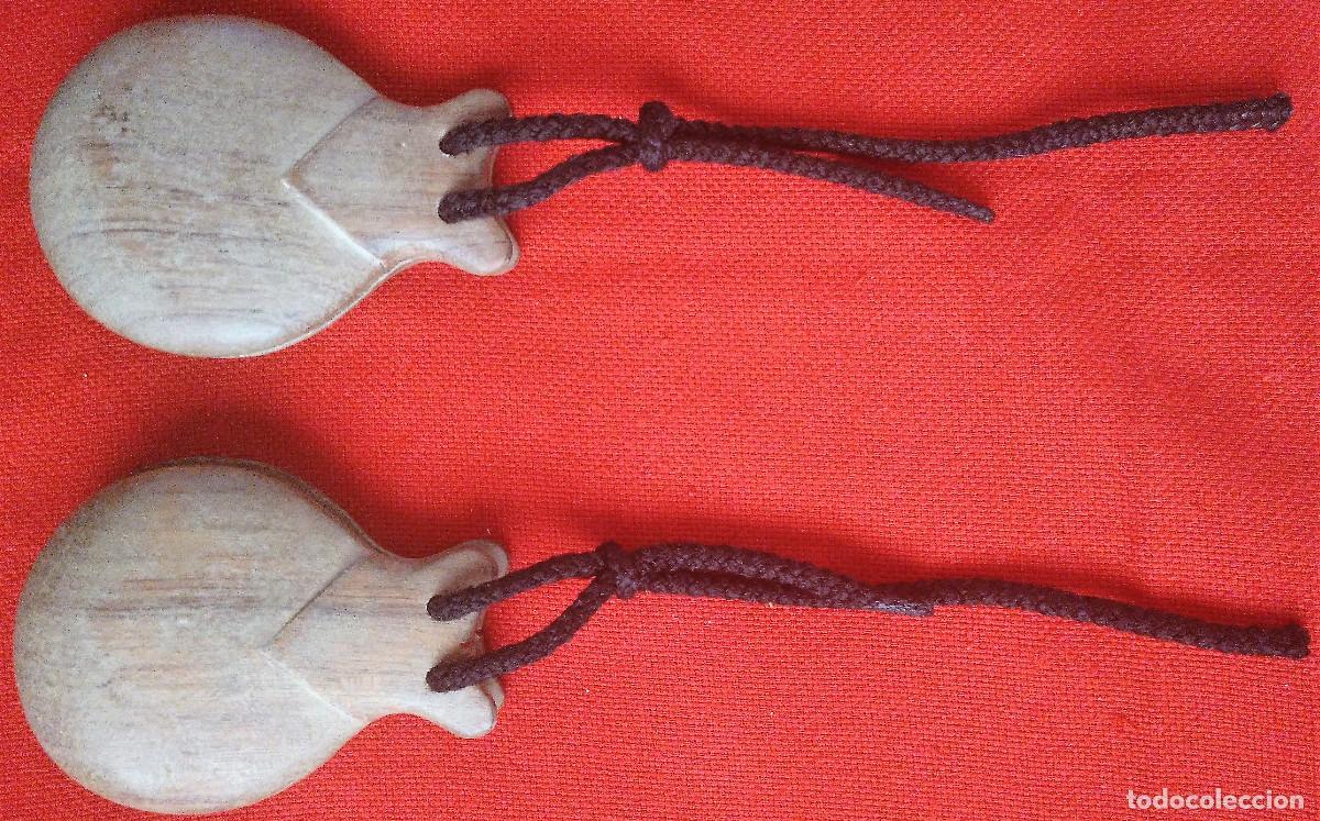 Instrumentos musicales: Casta&ntilde;uelas de madera - Foto 3