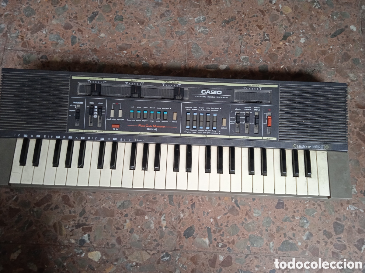 Instrumentos musicales: Piano funcionando - Foto 1