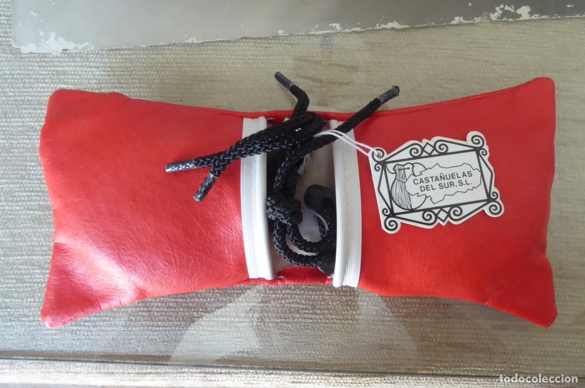 Instrumentos musicales: Casta&ntilde;uelas con funda - Foto 2
