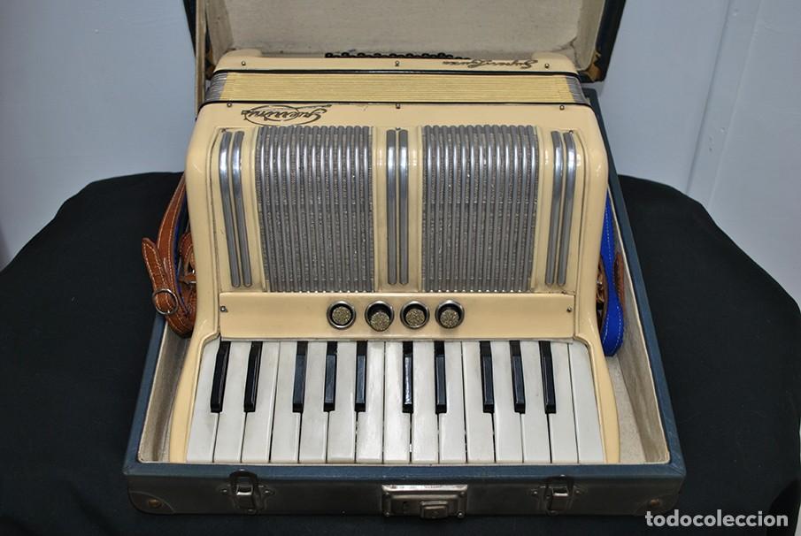 Instrumentos musicales: ANTIGUO ACORDE&Oacute;N GUERRINI SUPERLUXE - Foto 2