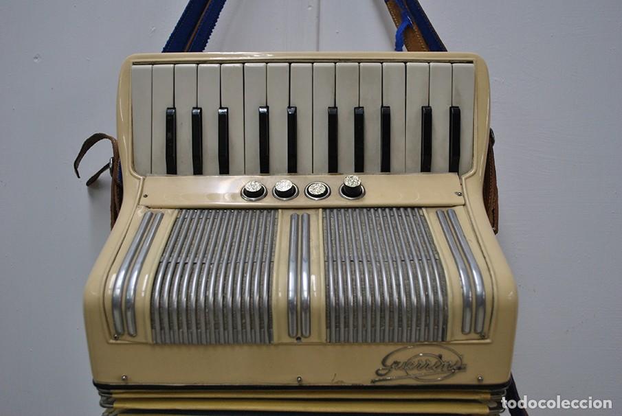 Instrumentos musicales: ANTIGUO ACORDE&Oacute;N GUERRINI SUPERLUXE - Foto 4
