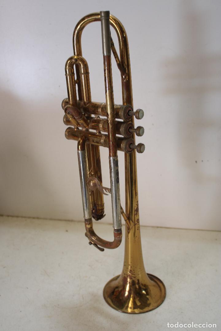Instrumentos musicales: antigua trompeta inglesa - Foto 2