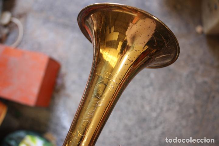 Instrumentos musicales: antigua trompeta inglesa - Foto 5