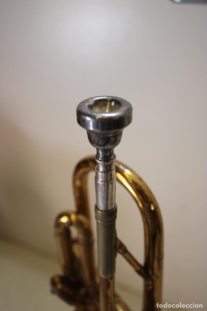 Instrumentos musicales: antigua trompeta inglesa - Foto 12