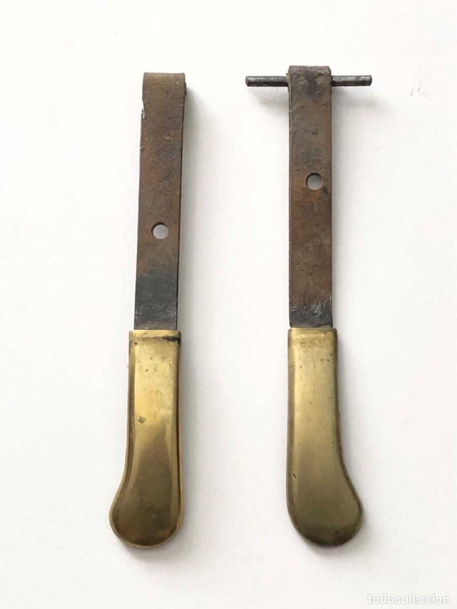 Instrumentos musicales: Pedales de piano antiguo - Foto 1