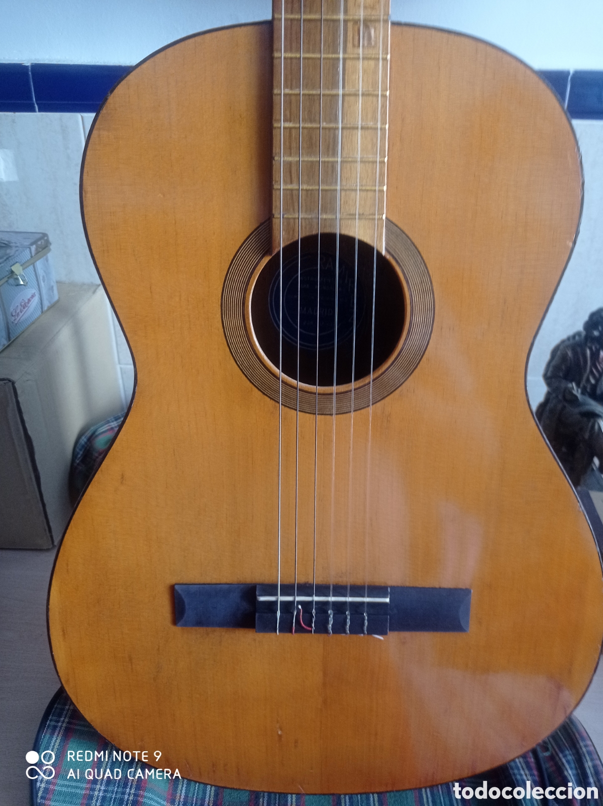 Instrumentos musicales: GUITARRA ANTIGUA RAM&Iacute;REZ -FUNDA Y CORREA - Foto 3