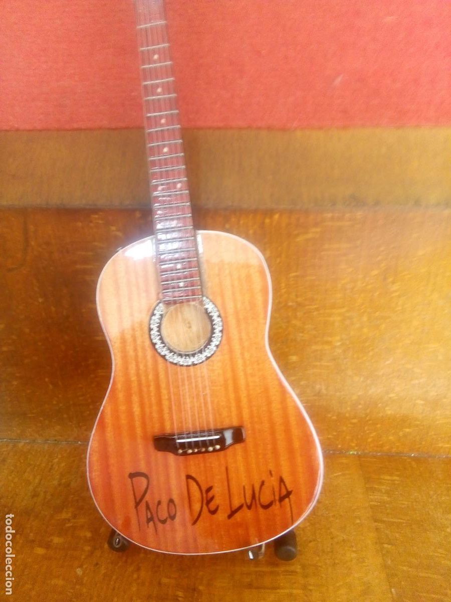 Instrumentos musicales: GUITARRA PACO LUCIA - Foto 2