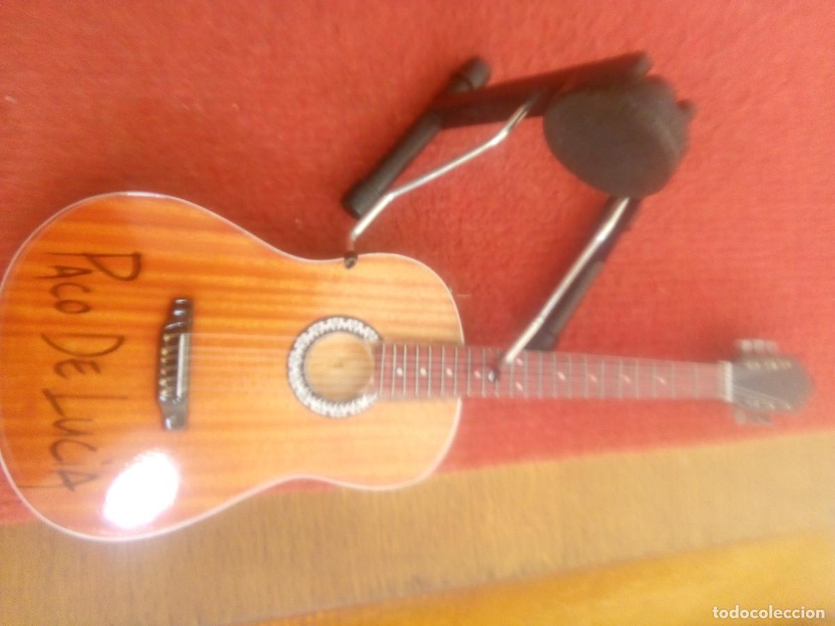 Instrumentos musicales: GUITARRA PACO LUCIA - Foto 3