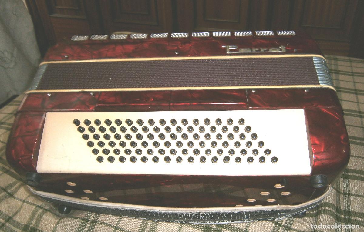 Instrumentos musicales: acordeon de Parrot a&ntilde;os 60 - Foto 3