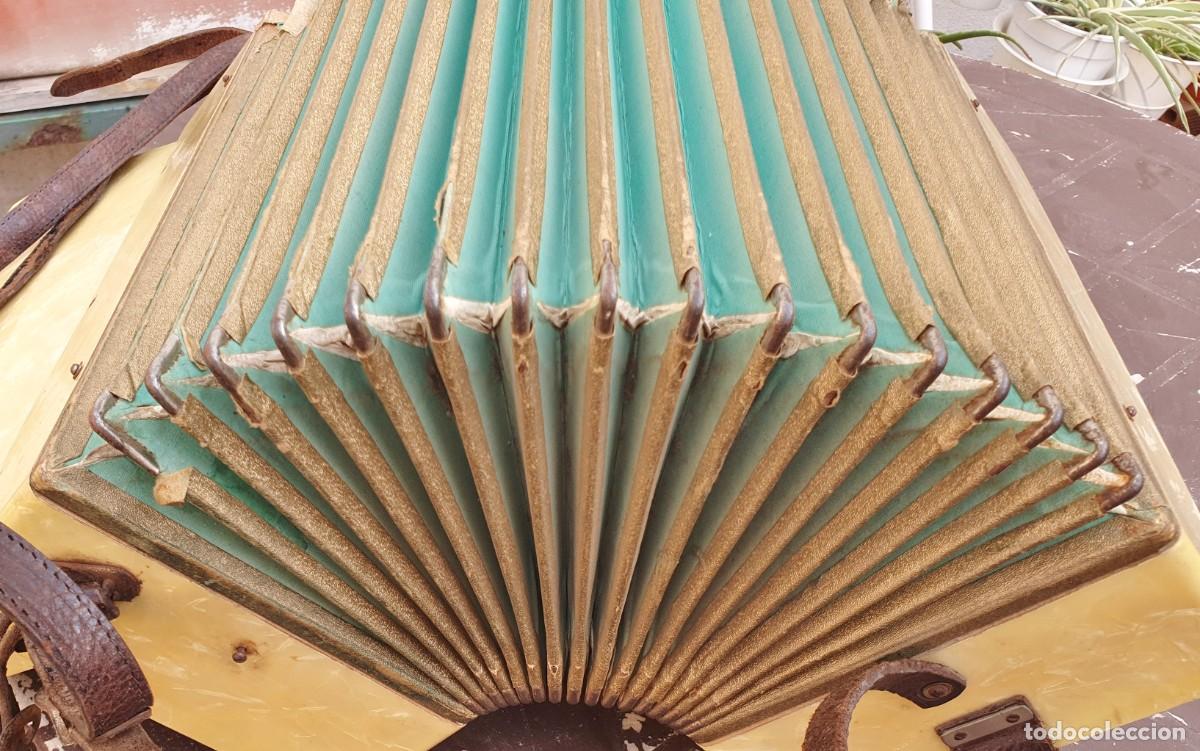 Instrumentos musicales: ACORDE&Oacute;N LA DIVINA PIANO - GERMANY - Foto 9