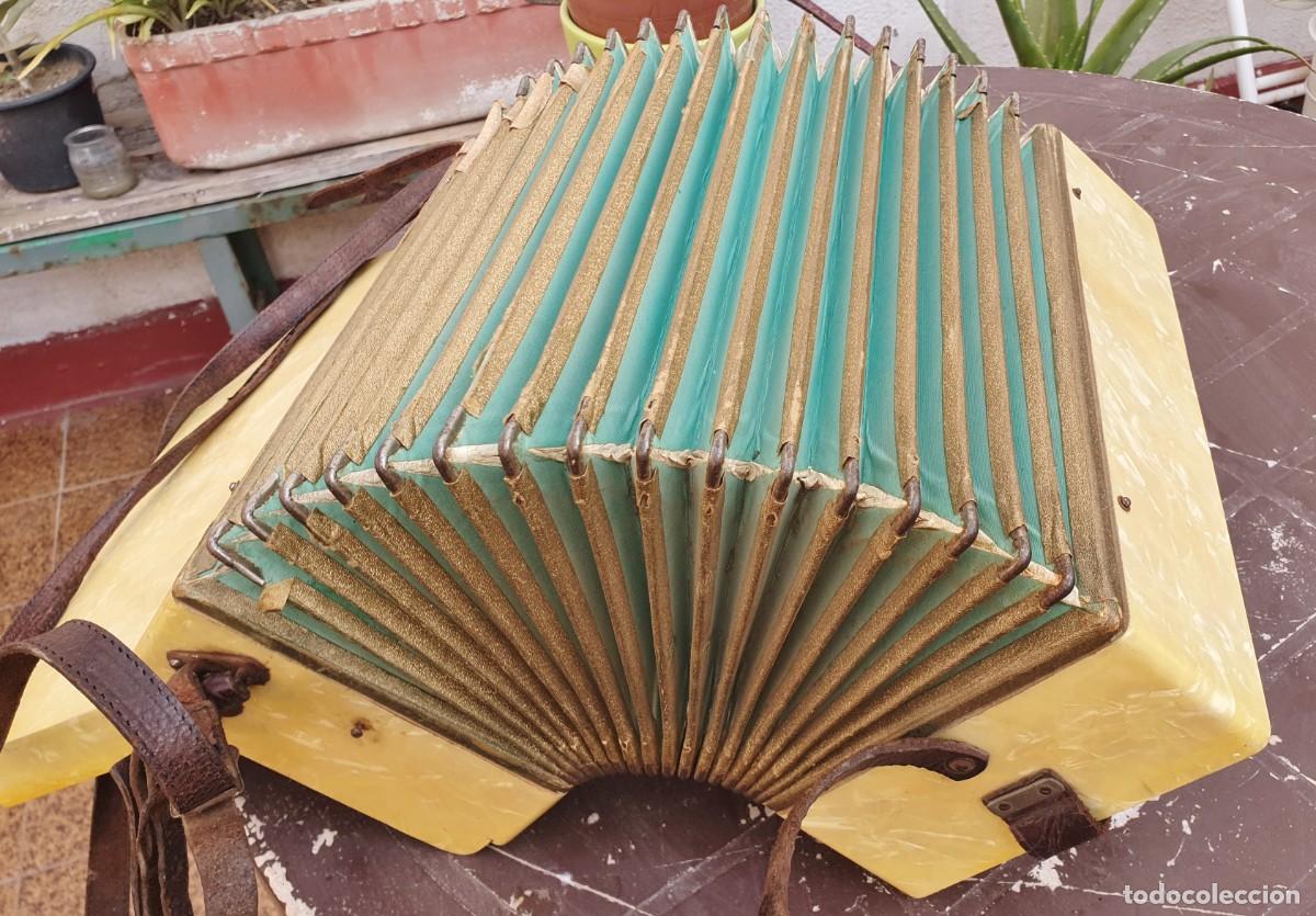 Instrumentos musicales: ACORDE&Oacute;N LA DIVINA PIANO - GERMANY - Foto 10