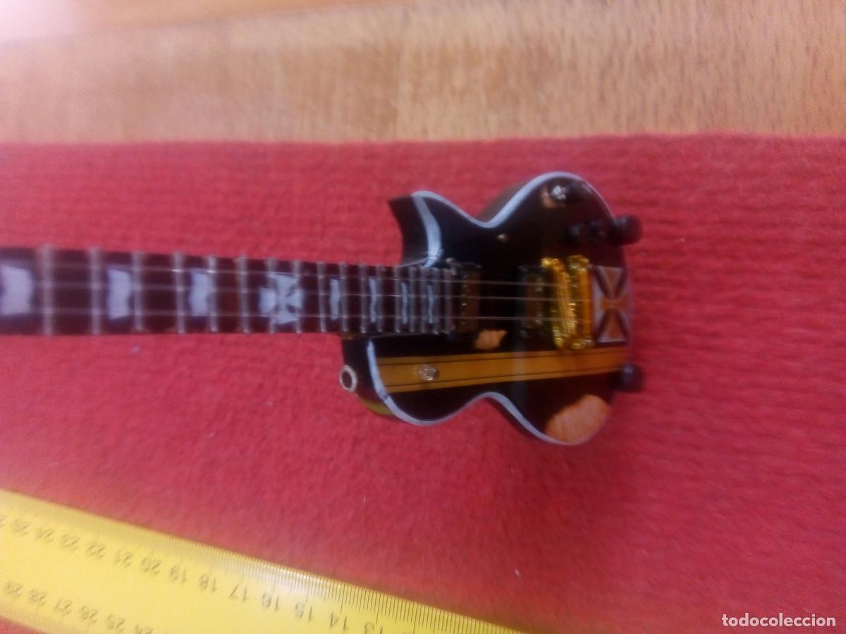 Instrumentos musicales: GUITARRA R&Eacute;PLICA ESCALA MADERA - Foto 4
