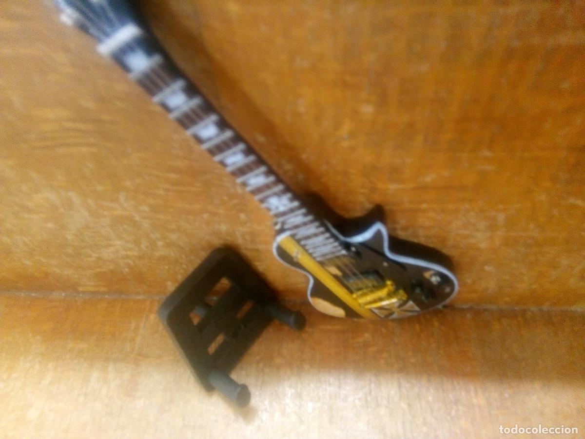 Instrumentos musicales: GUITARRA R&Eacute;PLICA ESCALA MADERA - Foto 5