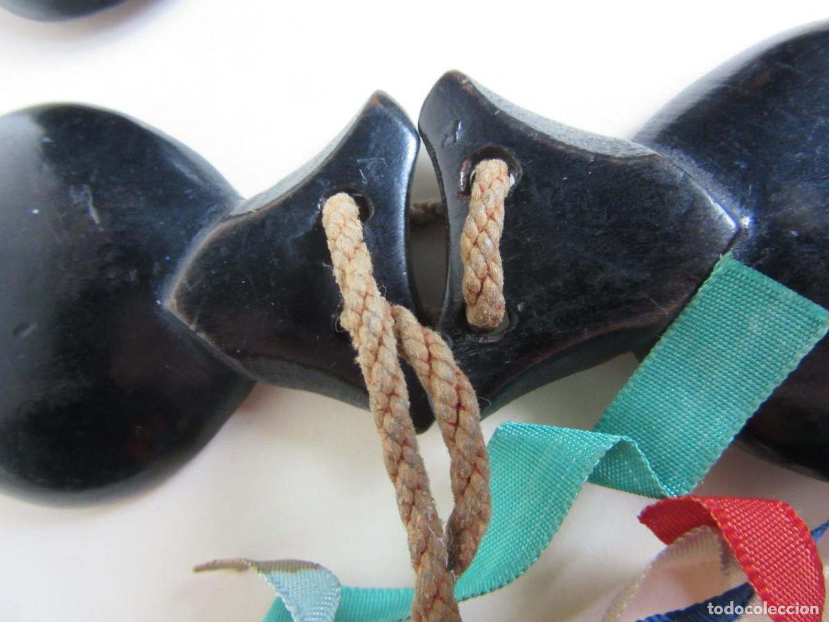 Instrumentos musicales: PAREJA DE CASTA&Ntilde;UELAS CON BORLAS Y CINTAS - Foto 6