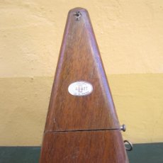 Instrumentos musicales: 81.- METRÓNOMO MAELZEL PAQUET. 1815 1846. FRANCE. MAQUINARIA INCOMPLETA