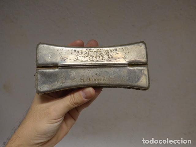 Instrumentos musicales: Antigua harmonica doble marca M. Hohner, a identificar. - Foto 1
