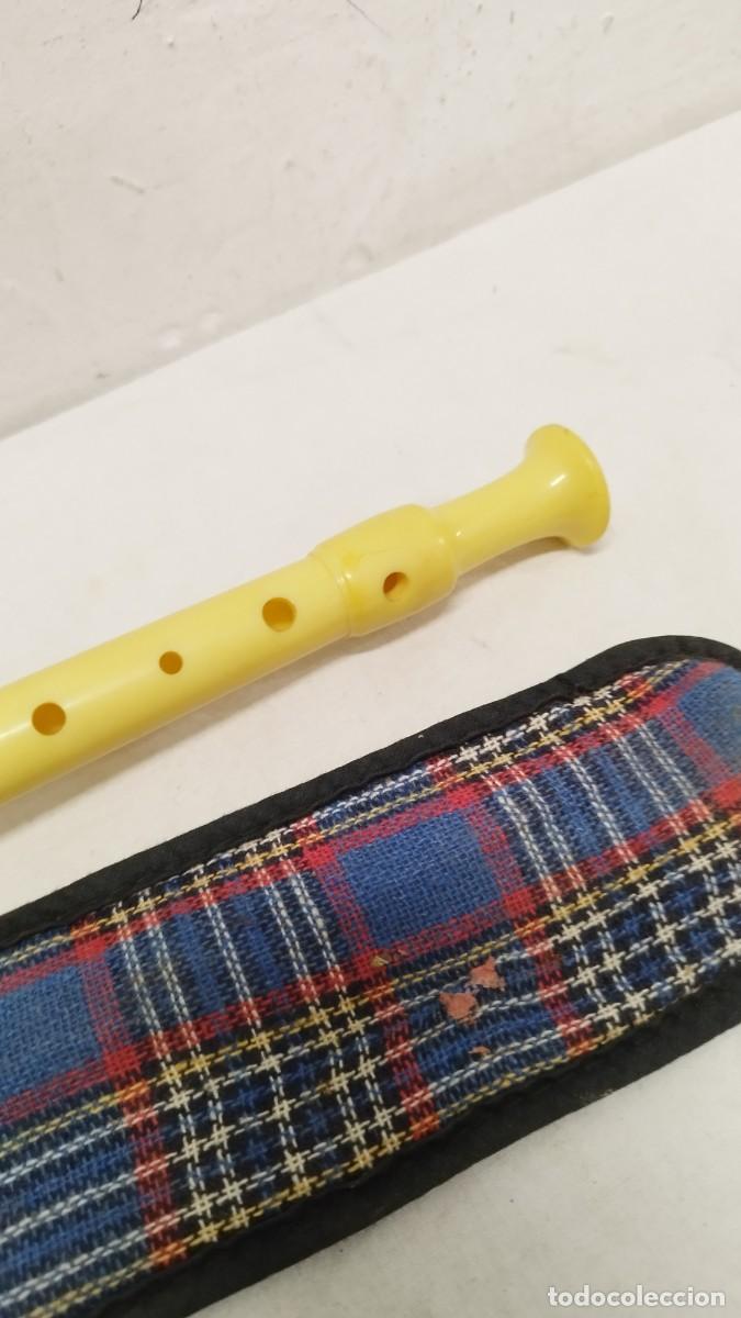 Instrumentos musicales: Antigua flauta Hohner con su funda - Foto 5