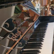 Instrumentos musicales: PIANO
