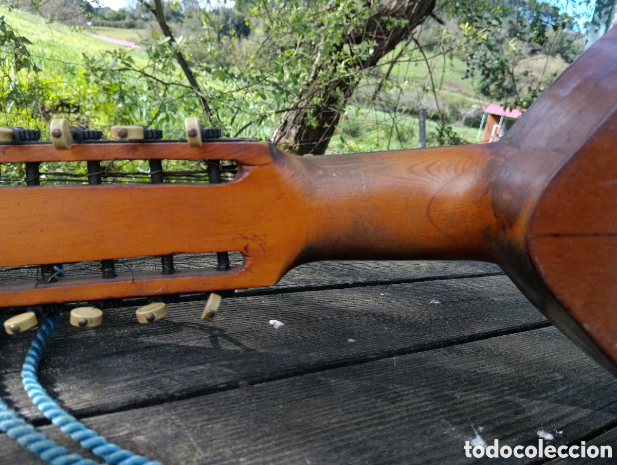 Instrumentos musicales: Antigua Bandurria Ram&iacute;rez. - Foto 12