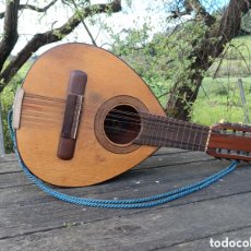Instrumentos musicales: ANTIGUA BANDURRIA RAMÍREZ.