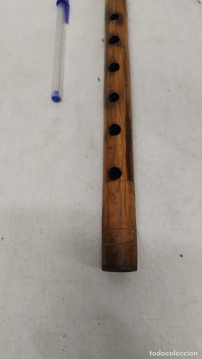 Instrumentos musicales: Antigua flauta de madera a identificar - Foto 4