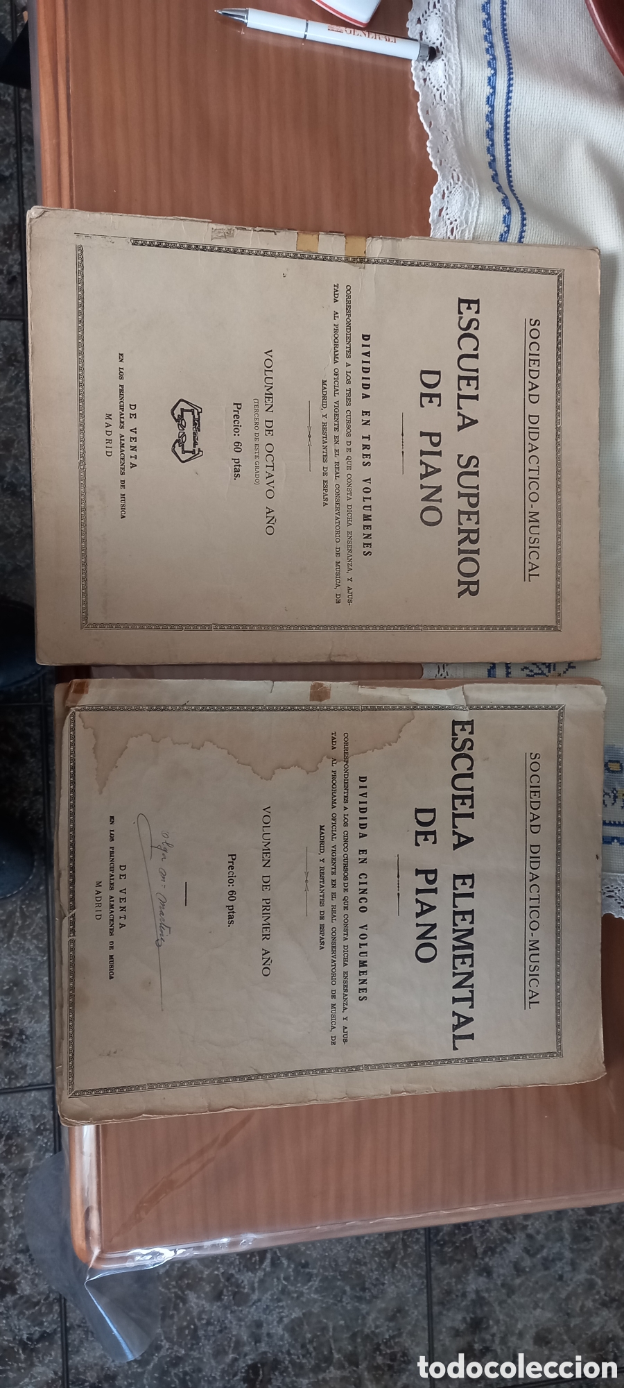 Instrumentos musicales: 2 libretos de Escuela Superior de Piano - Foto 1