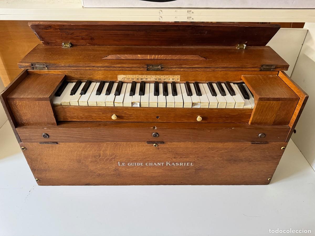 Instrumentos musicales: Organo Le Guide Chant Kasriel, armonio de museo - Foto 1