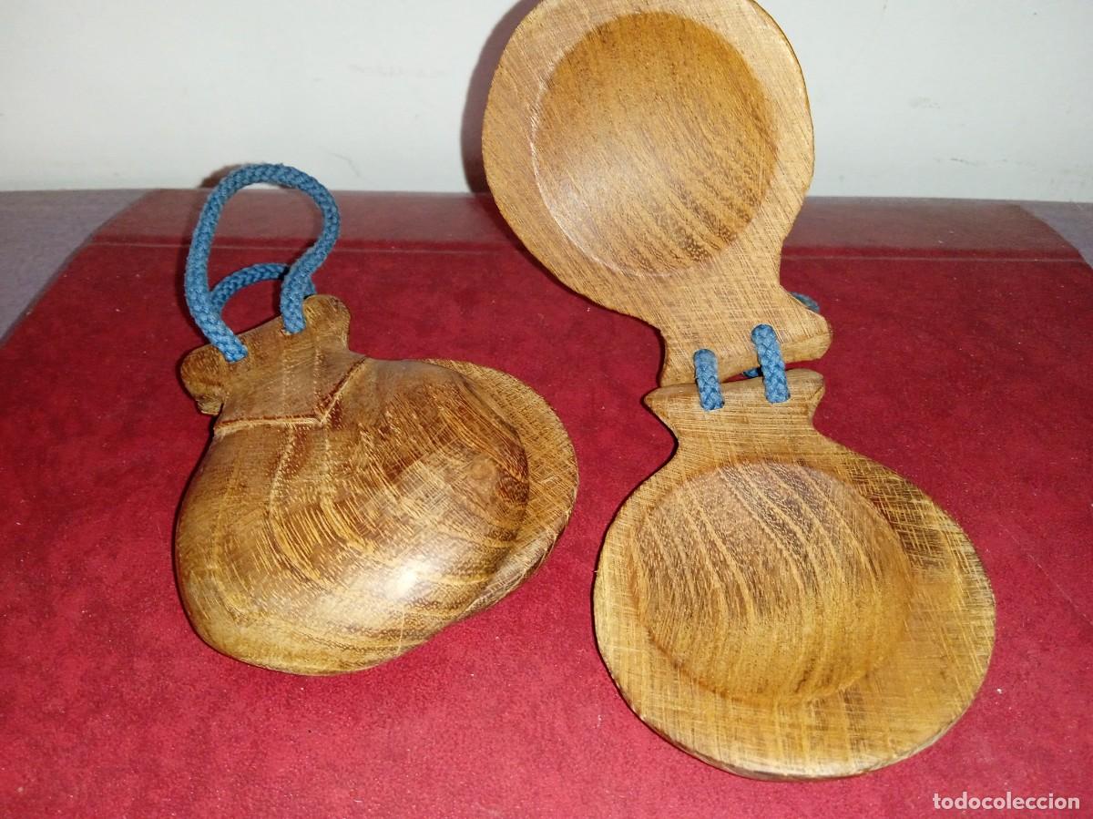 Instrumentos musicales: Antiguas CASTA&Ntilde;UELAS de Madera. - Foto 1