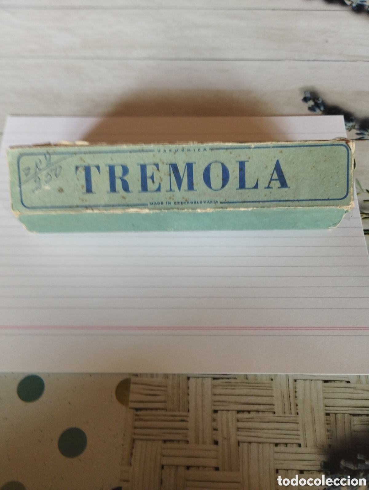 Instrumentos musicales: Arm&oacute;nica tremola con su caja - Foto 1