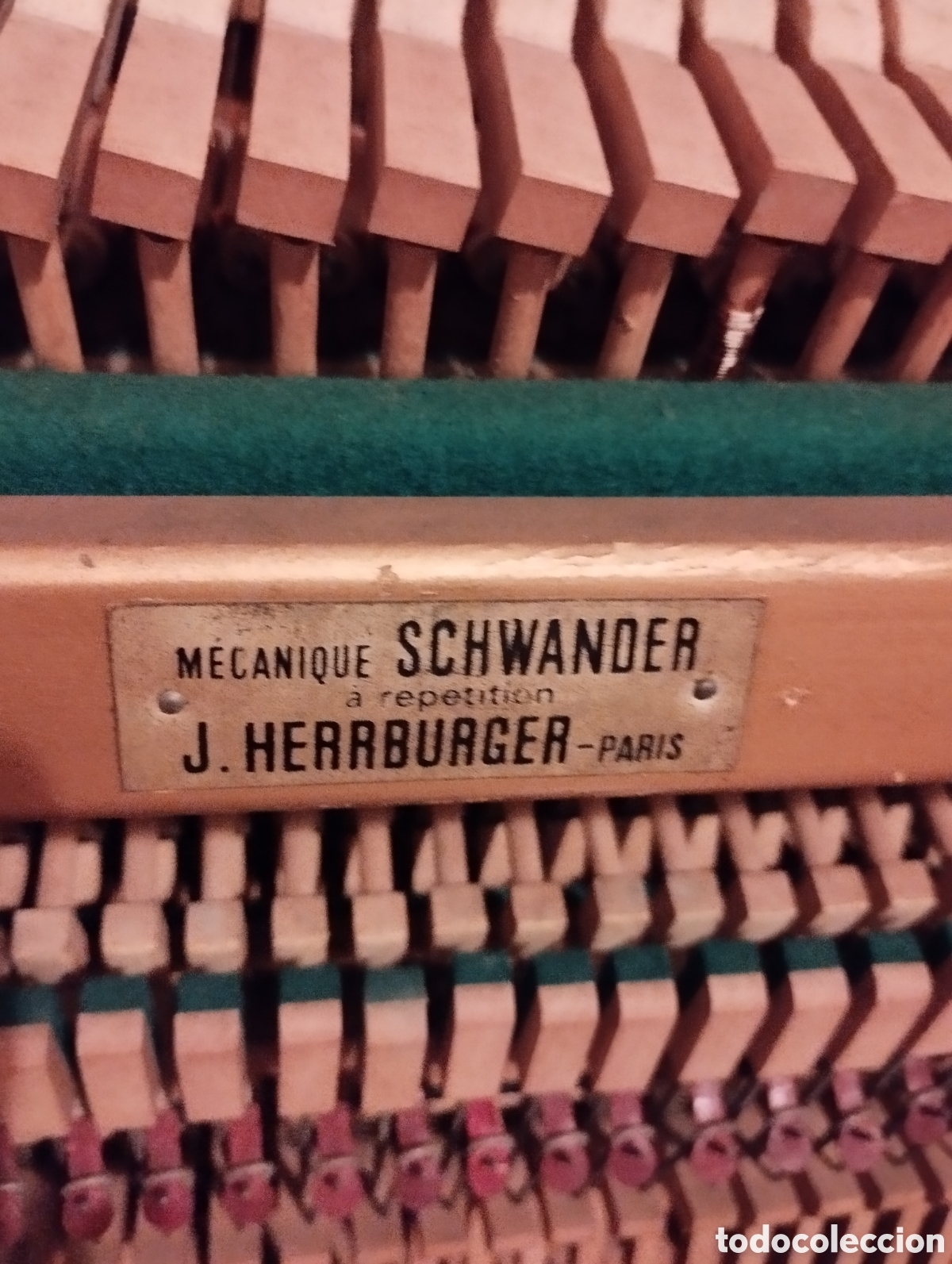 Instrumentos musicales: Piano de pared antiguo - Foto 8