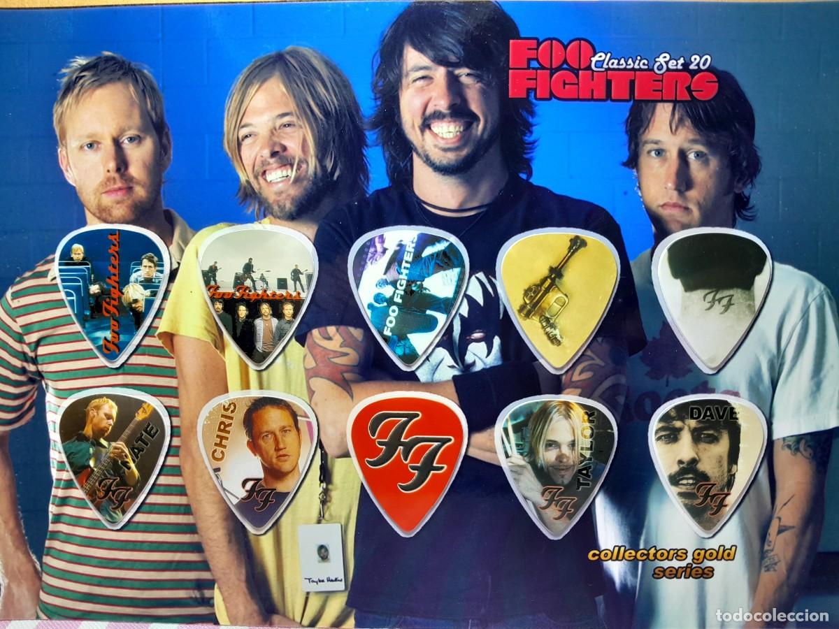 Instrumentos musicales: FOO FIGHTERS. COLECCI&Oacute;N DE 10 P&Uacute;AS DE GUITARRA. - Foto 1