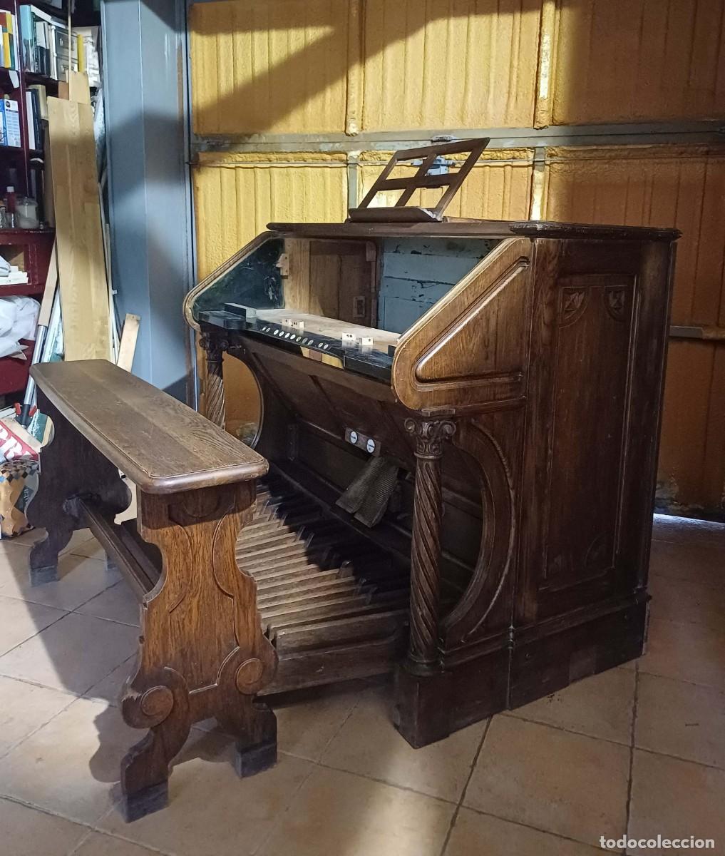 Instrumentos musicales: &Oacute;rgano (consola) de 1929 - Foto 1