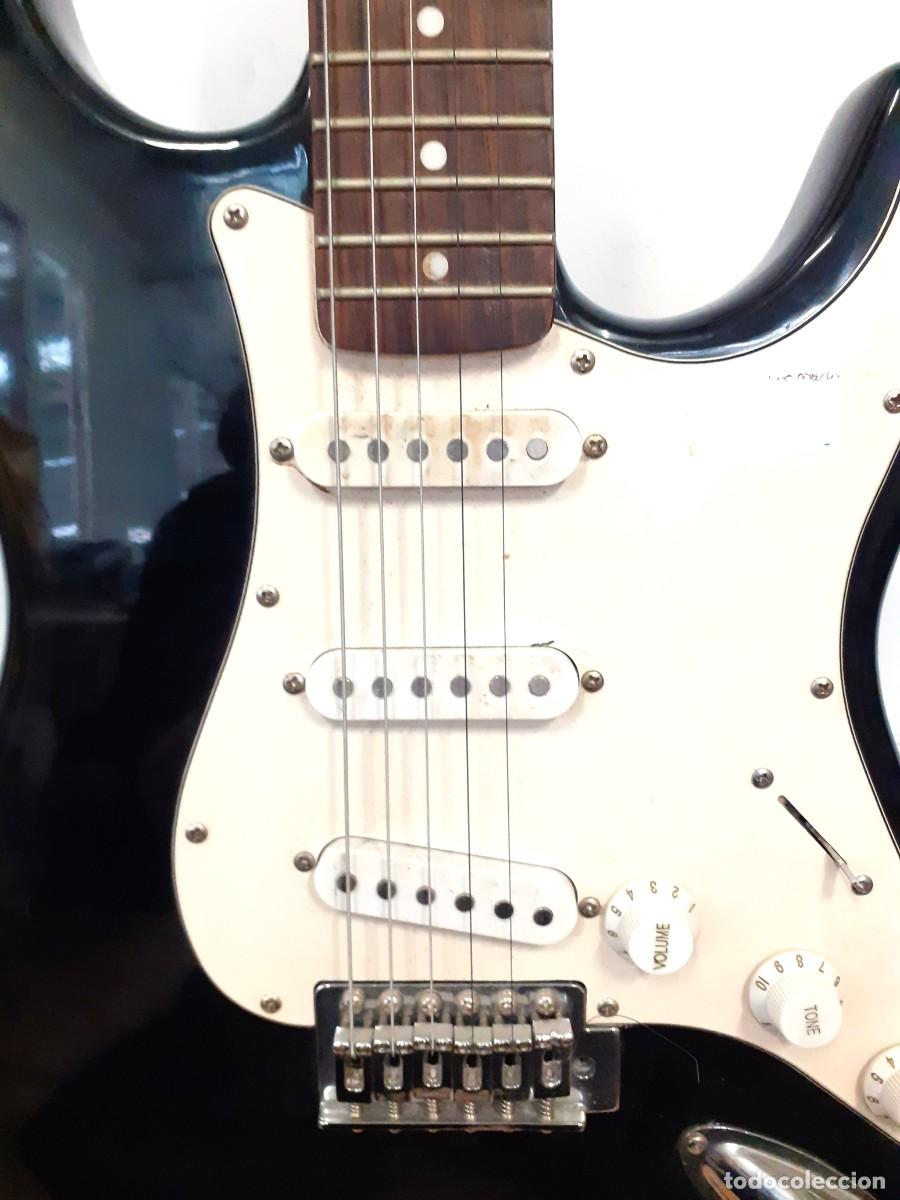 Instrumentos musicales: Guitarra el&eacute;ctrica Sonora - Foto 4