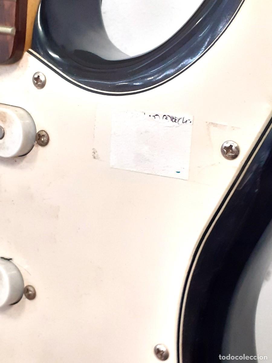 Instrumentos musicales: Guitarra el&eacute;ctrica Sonora - Foto 8