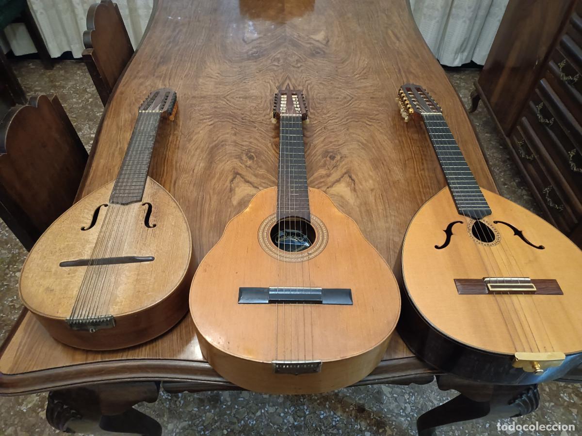Instrumentos musicales: 3 La&uacute;des sin identificar - Foto 1