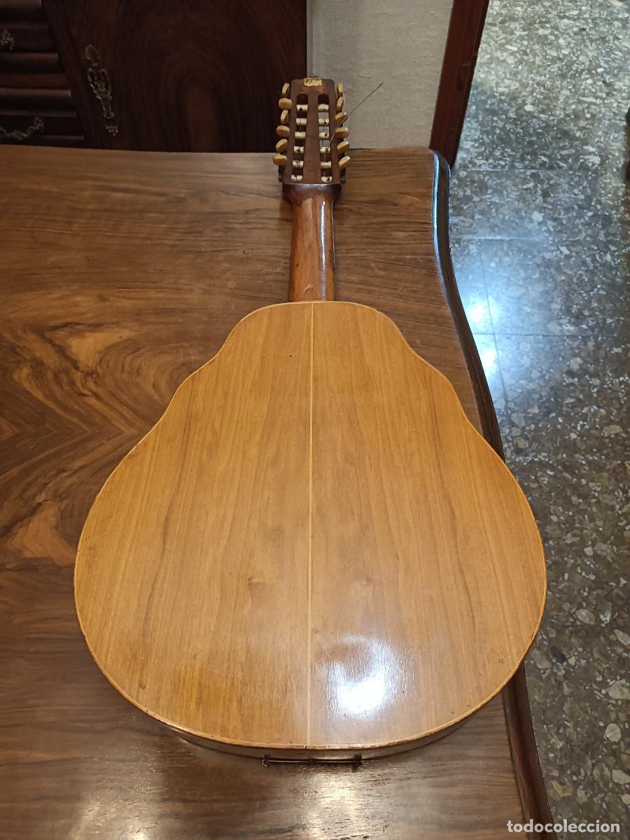 Instrumentos musicales: 3 La&uacute;des sin identificar - Foto 18