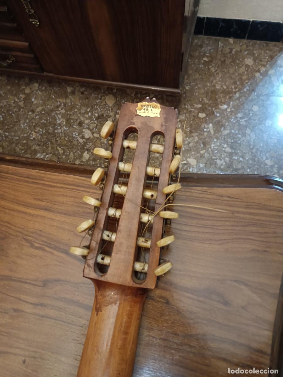 Instrumentos musicales: 3 La&uacute;des sin identificar - Foto 20