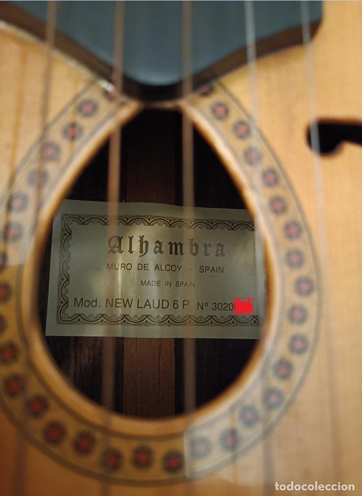 Instrumentos musicales: 3 La&uacute;des sin identificar - Foto 27