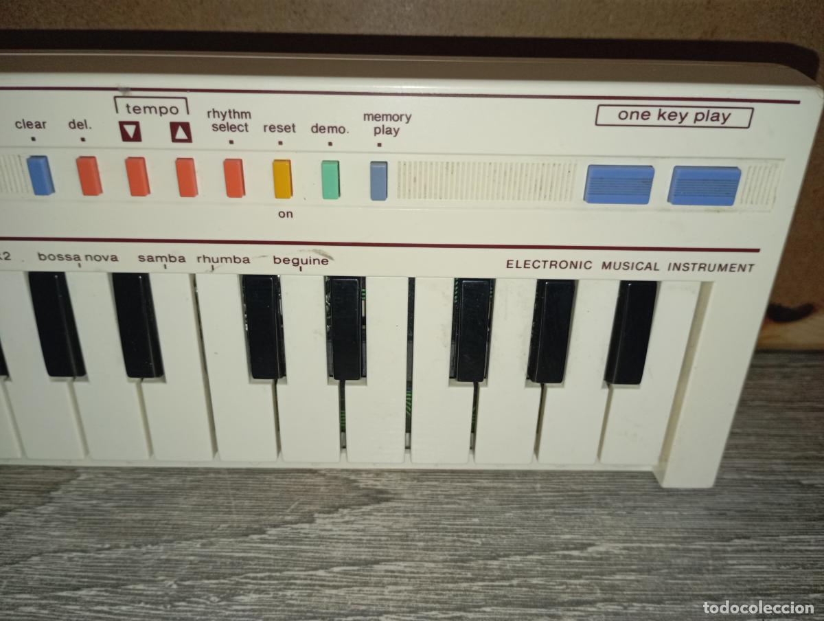 Instrumentos musicales: Teclado piano Casio PT1 PT-1 blanco - Foto 4