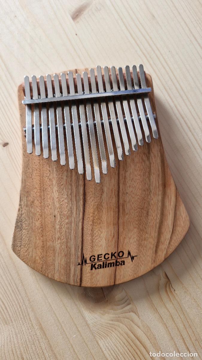 Instrumentos musicales: Kalimba Cromatica 17 teclas Madera Maciza - Foto 1