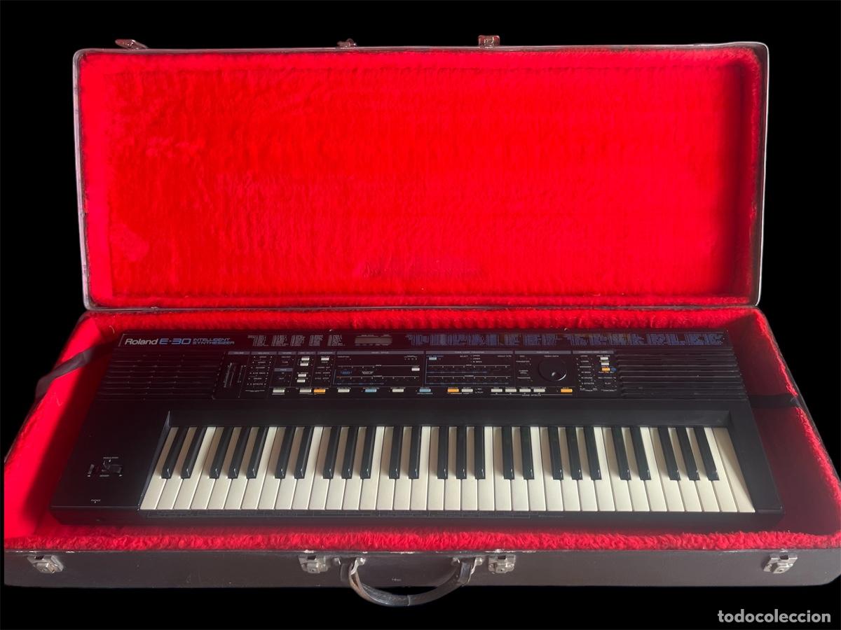 Instrumentos musicales: Teclado Roland E-30 Intelligent Synthesizer - Foto 1