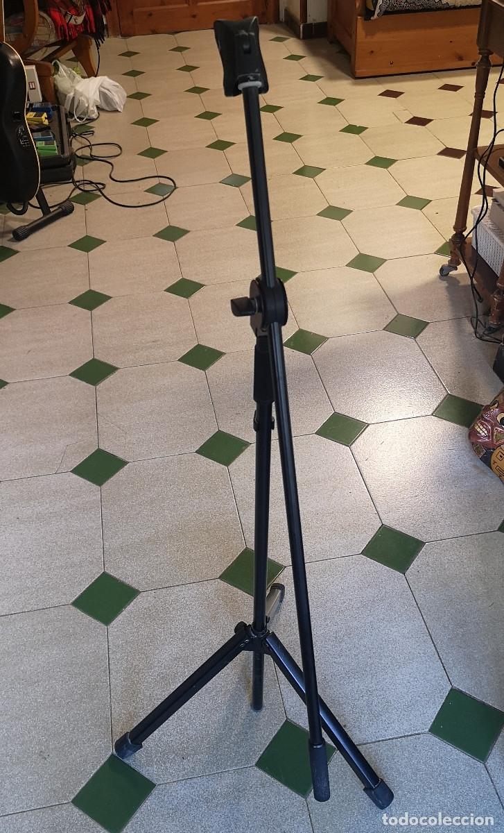 Instrumentos musicales: PIE TRIPODE PARA MICROFONO EXTENSIBLE PLEGABLE - Con cabezal para micro - Foto 1