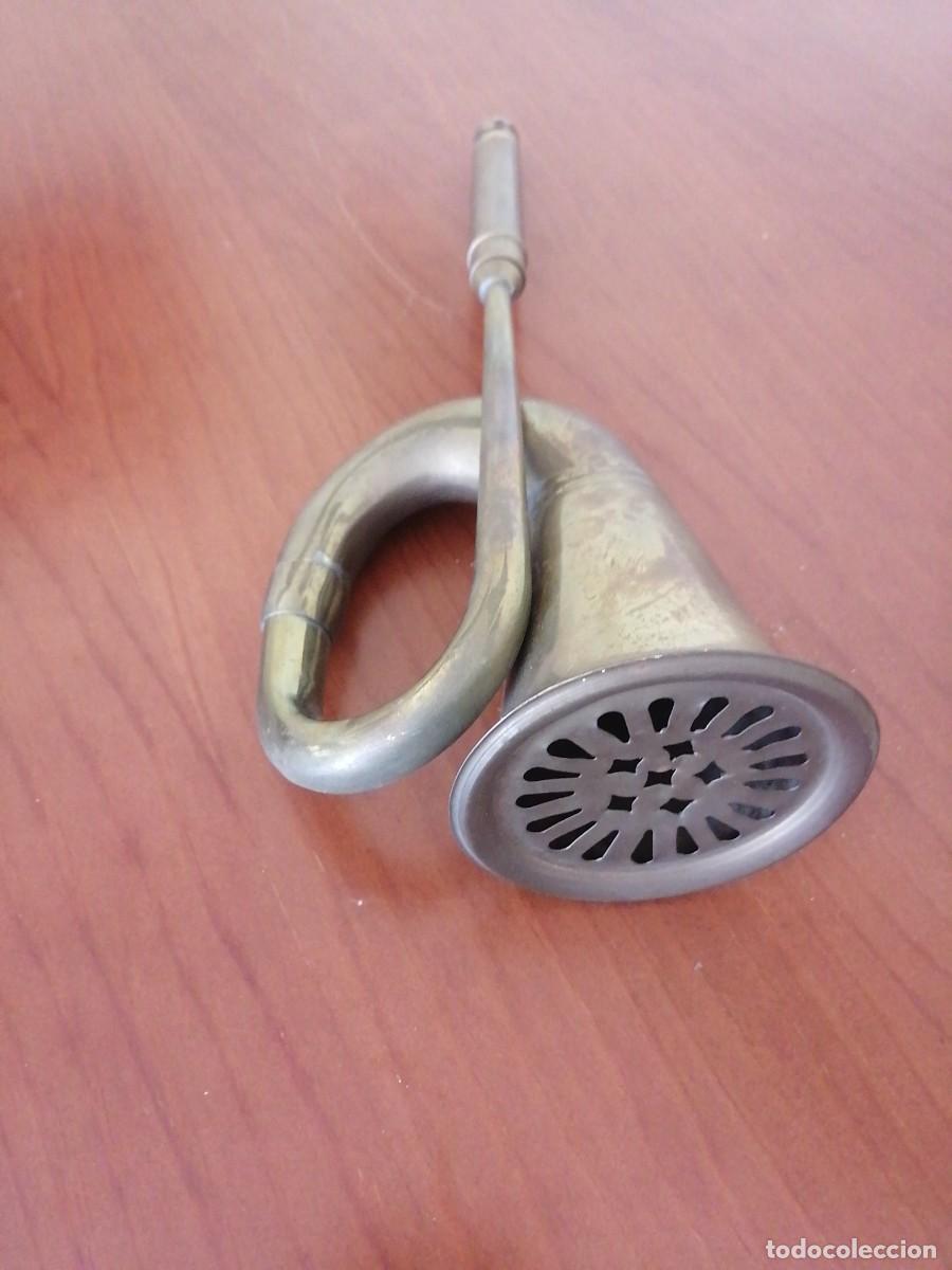 Instrumentos musicales: Trompeta de lat&oacute;n, objeto decorativo - Foto 4