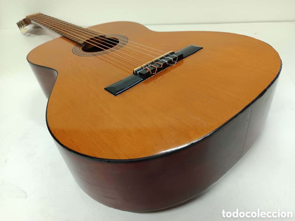 Instrumentos musicales: Guitarra espa&ntilde;ola Adalid - Foto 3