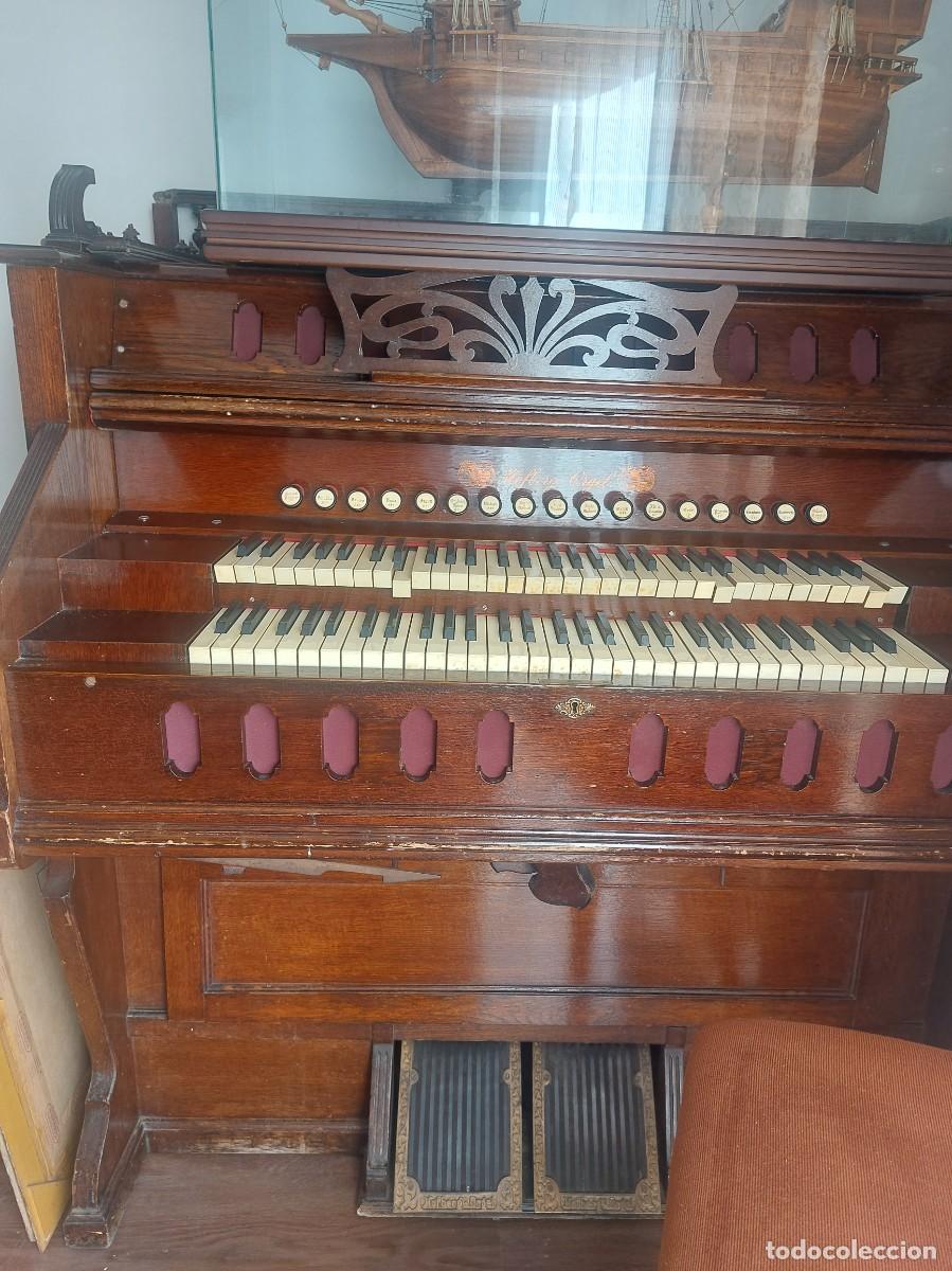 Instrumentos musicales: Armonio con banqueta - Foto 2