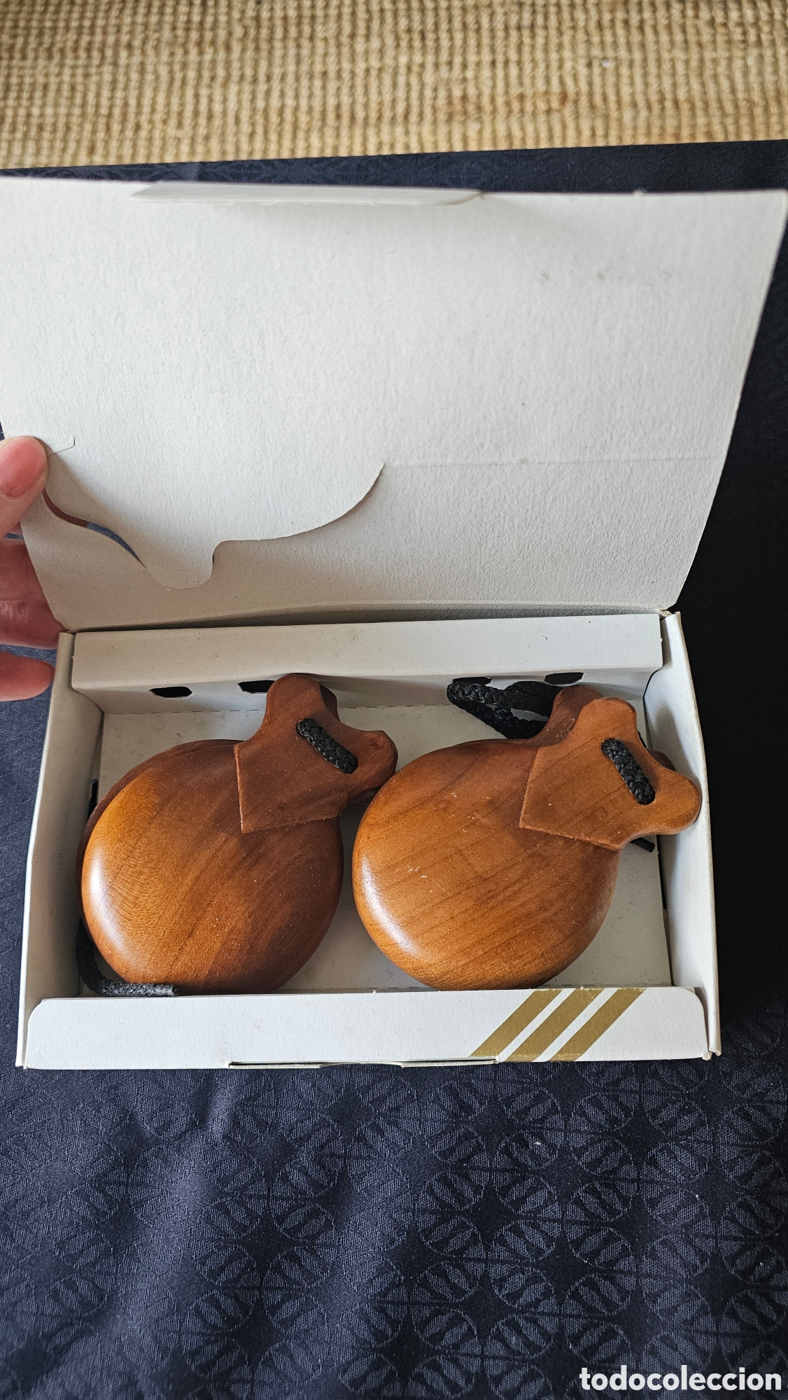 Instrumentos musicales: Casta&ntilde;uelas Espa&ntilde;olas. Mar&iacute;n. - Foto 2