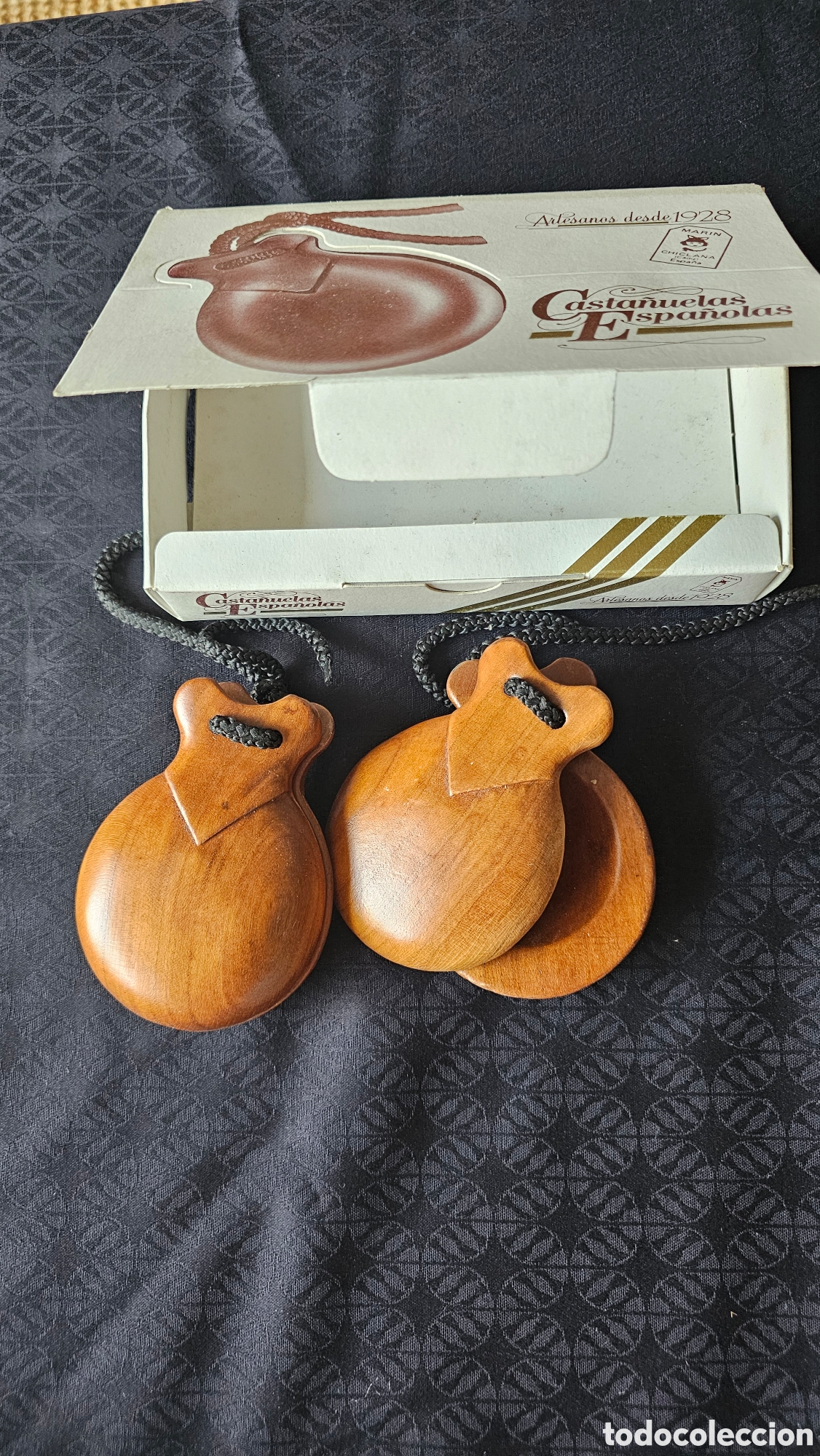 Instrumentos musicales: Casta&ntilde;uelas Espa&ntilde;olas. Mar&iacute;n. - Foto 3