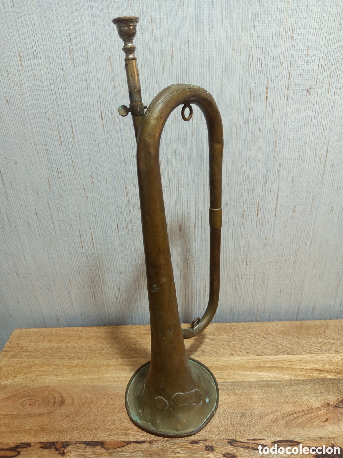 Instrumentos musicales: Trompeta antigua con boquilla - Foto 1