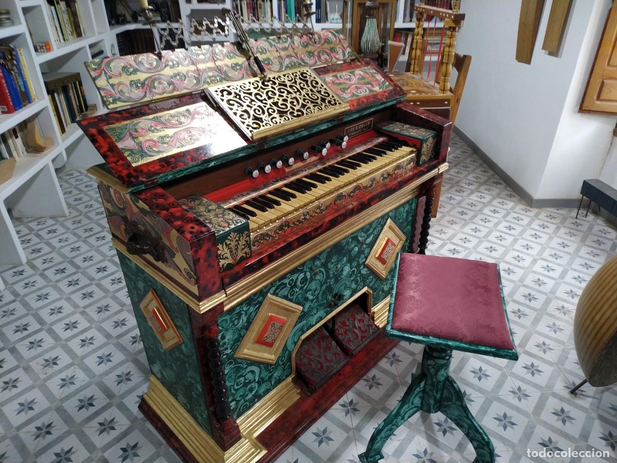 Instrumentos musicales: Armonio decorado y restaurado - Foto 1